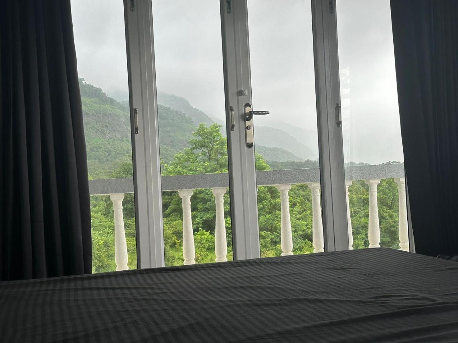 Prana Healing House Villa Pune Eksteriør billede